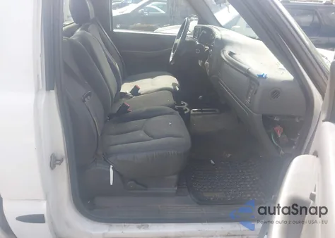 2005 GMC Sierra 1500 z USA, uszkodzony, nr VIN 1GTEK14T85Z122151